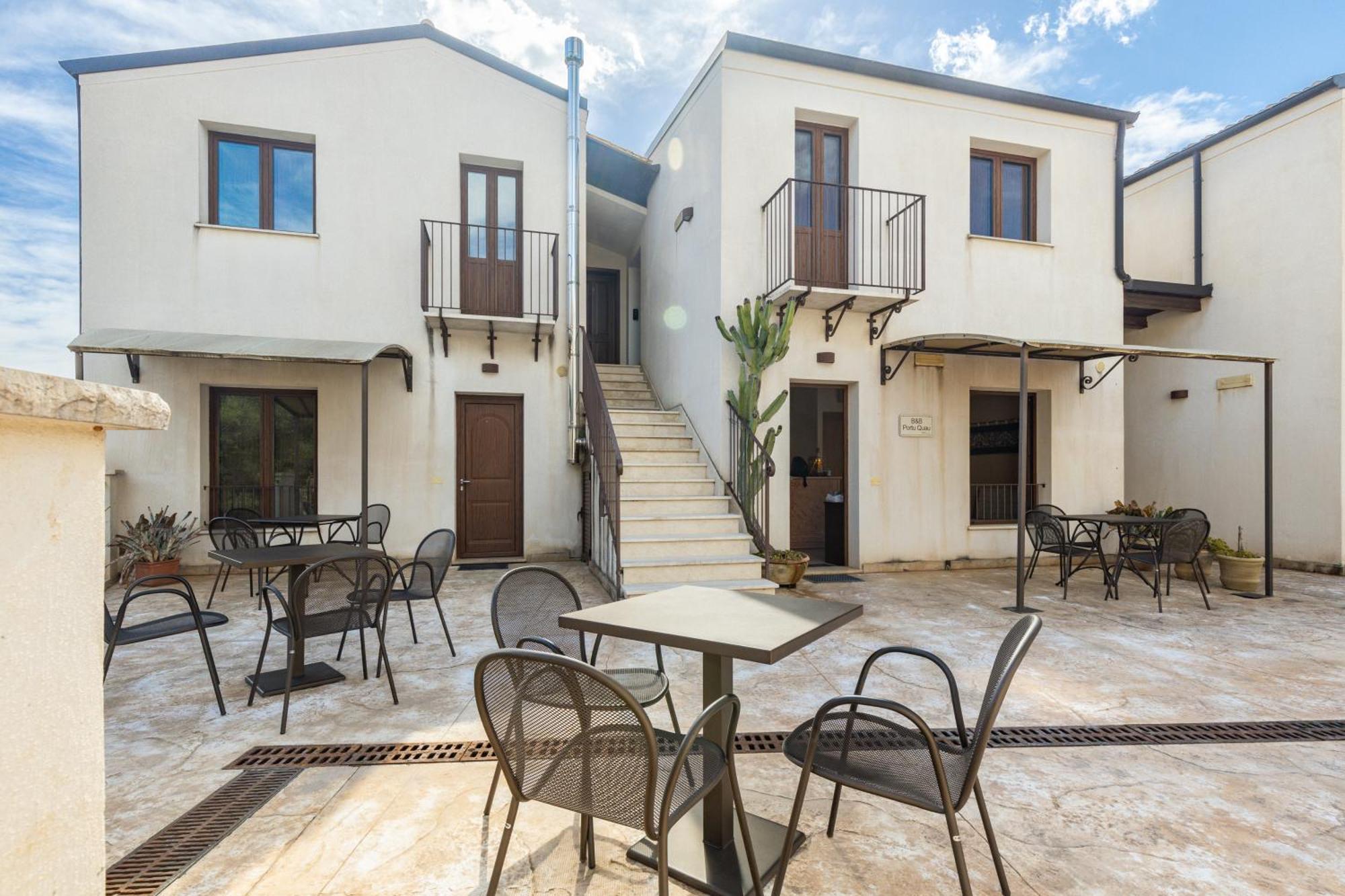 Bed & Breakfast Portu Cuau